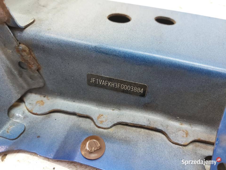 Subaru WRX STI 2015r pas przedni belka