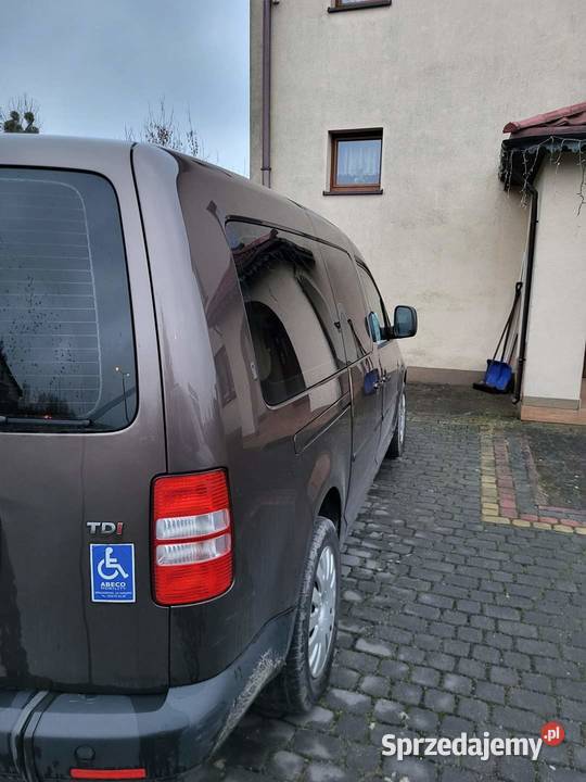 Sprzedam auto przystosowane osoby 323000km Radom sprzedam