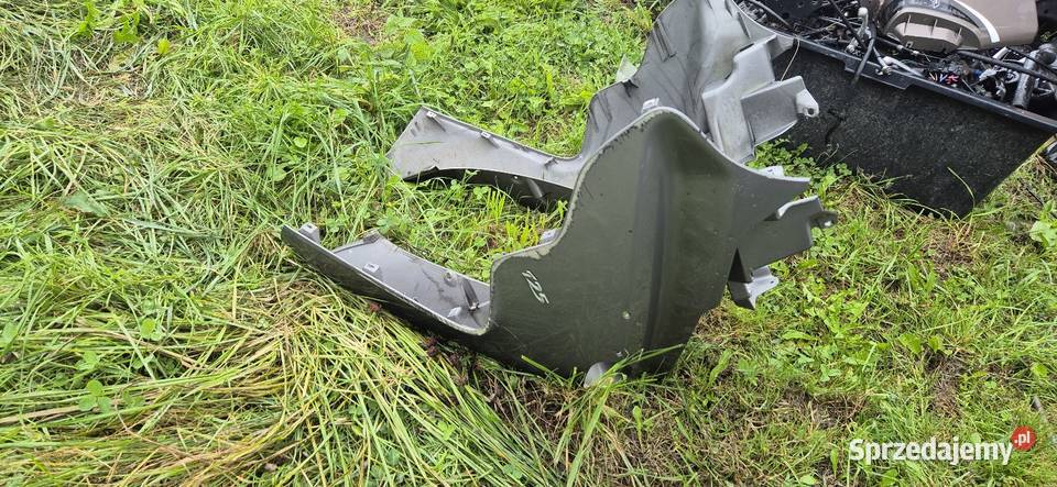 Piaggio Xevo x evo czacha przednia owiewka Plastiki