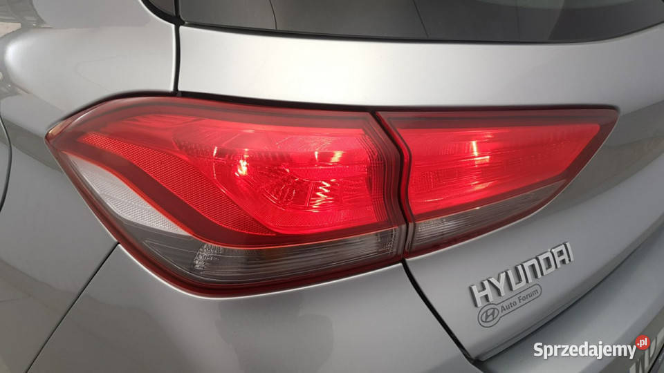 Hyundai i30 10 TGDI Modern Z Polskiego Salonu bluetooth sprzedam