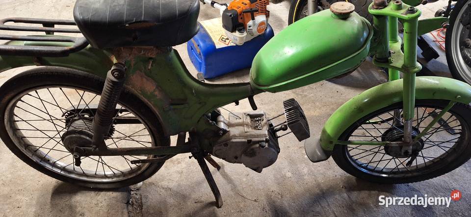 Komar niekompletny uszkodzony dolnośląskie Syców sprzedam