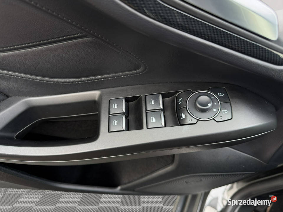 Ford Focus NO158CJ23 EcoBoost ST X Pakiet zimowy immobilizer Pępowo
