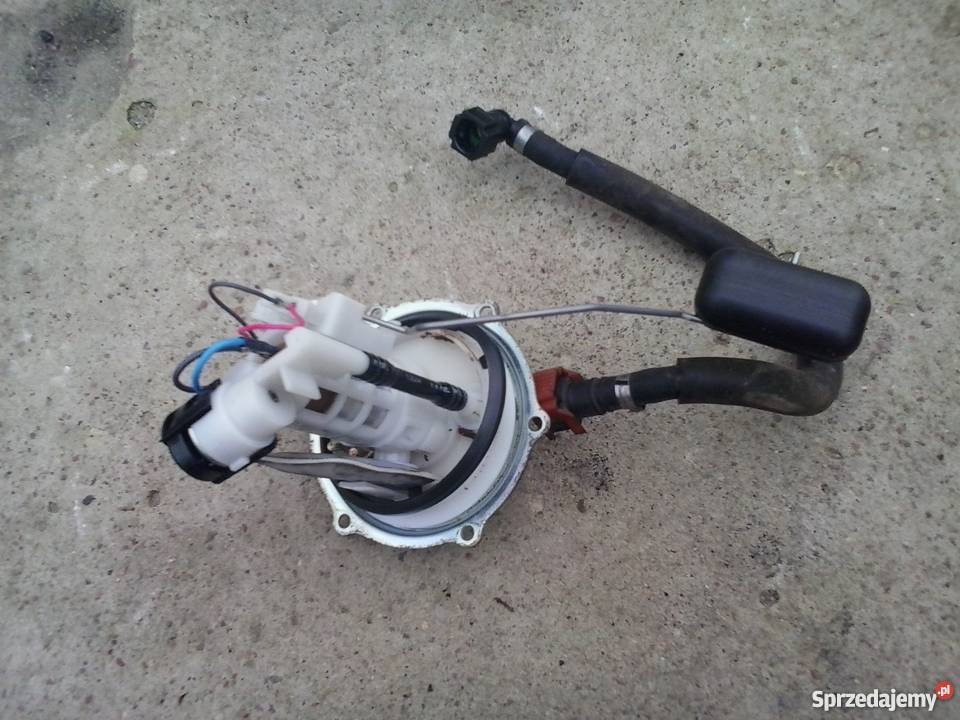 Sprzedam silnik i części Yamahy ybr Cisew