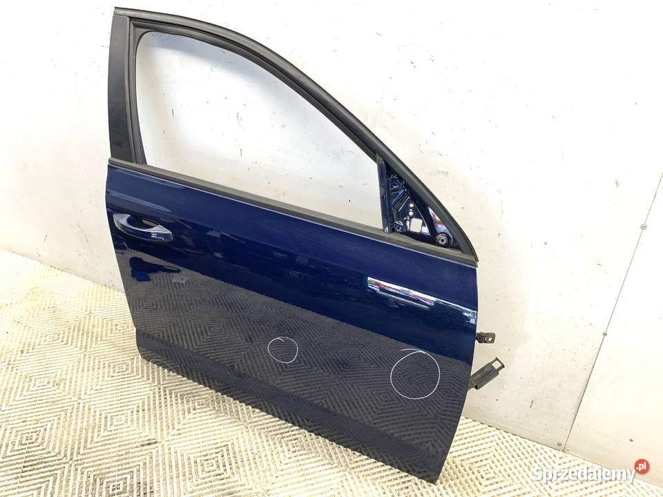 DRZWI PRAWY PRZÓD SKODA OCTAVIA III Hatchback podkarpackie sprzedam