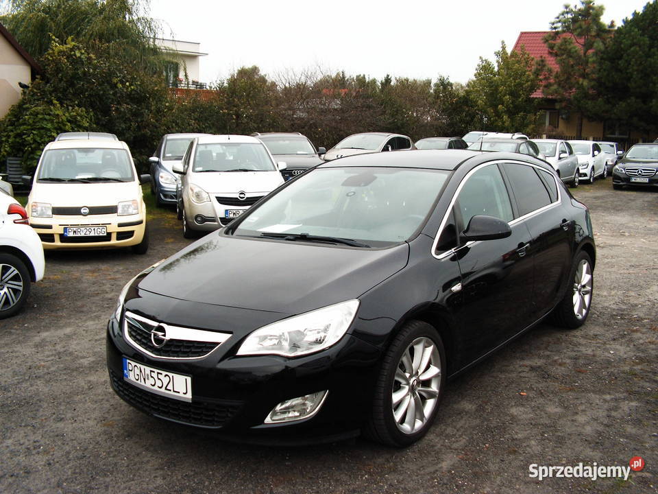 Opel Astra 20 CDTI 2011 r wspomaganie kierownicy Września