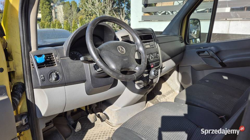 MERCEDES SPRINTER 311 CDI DOKA 7 osob Częstochowa