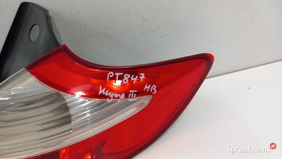 RENAULT MEGANE III HB LAMPA TYŁ PRAWA Zbierkowo sprzedam