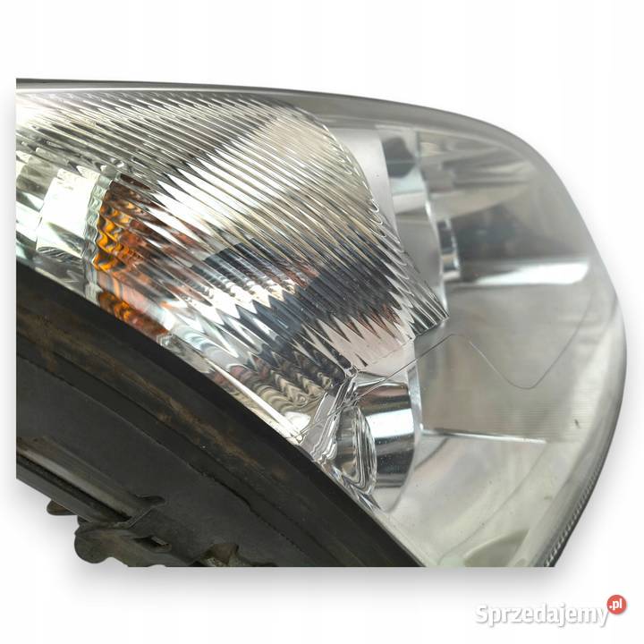 LAMPA PRAWA Ford Mondeo III MK3 20002007 prawy Lampy przednie Chełm