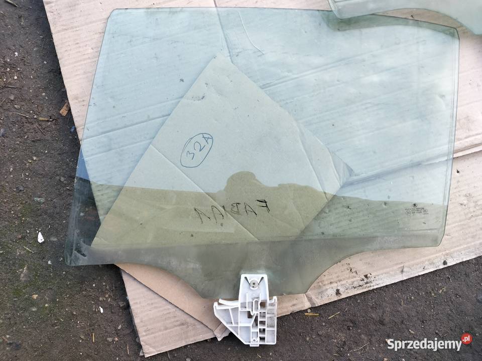 SKODA FABIA III 3 SZYBA DRZWI LEWY TYŁ PRAWY TYŁ lubelskie Kamień-Kolonia sprzedam