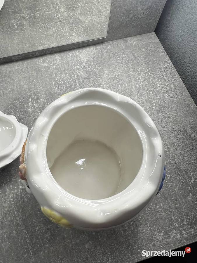 Dekoracja wielkanocna jajko z zajączkiem