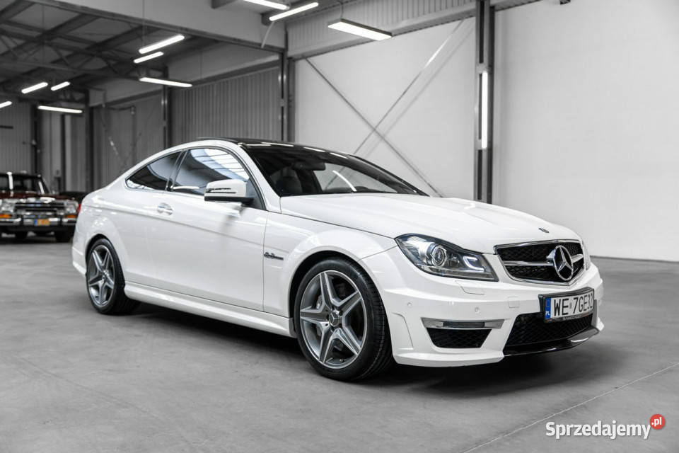 Mercedes C 63 AMG Bezwypadkowy Przebieg 7600 kurtyny powietrzne