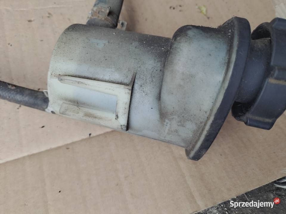 ZBIORNICZEK PŁYNU WSPOMAGANIA FORD FIESTA MK4 Kamień-Kolonia