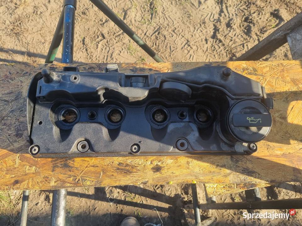 pokrywa zaworów do silnika VW 16TDI CAY sprzedam