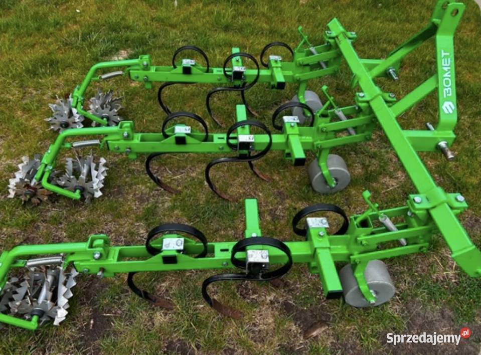 Pielnikoobsypnik Bomet P 4752 3sekcyjny z Kłoda