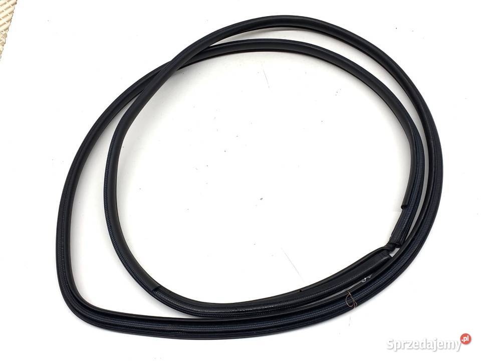 USZCZELKA DRZWI PRZÓD PRAWA WEWNĘTRZN LEXUS LBX Uszczelki