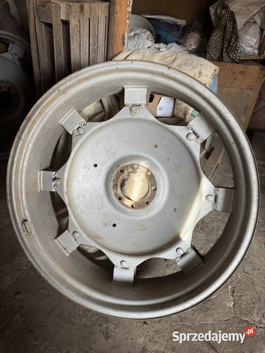 Felgi z oponami 136 R38 lubelskie