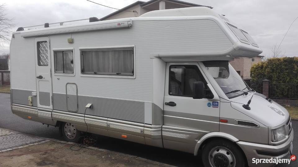 Kamper LAIKA IVECO TurboDaily35105 osób spanie 7 Kampery