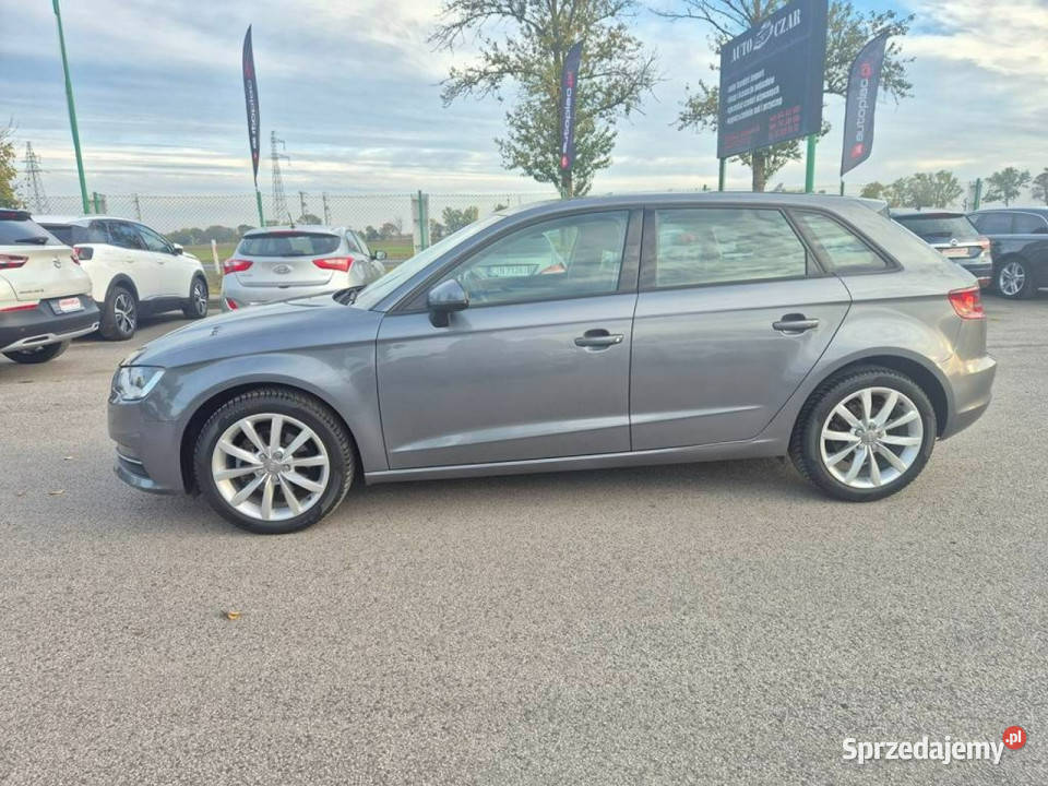 Audi A3 Sportback Audi A3 Sportback 8V 2012 klimatyzacja Gniewkowo