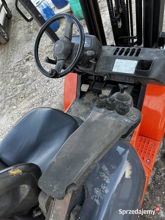 Wózek widłowy Toyota 427fhf15 FV23 Posądza