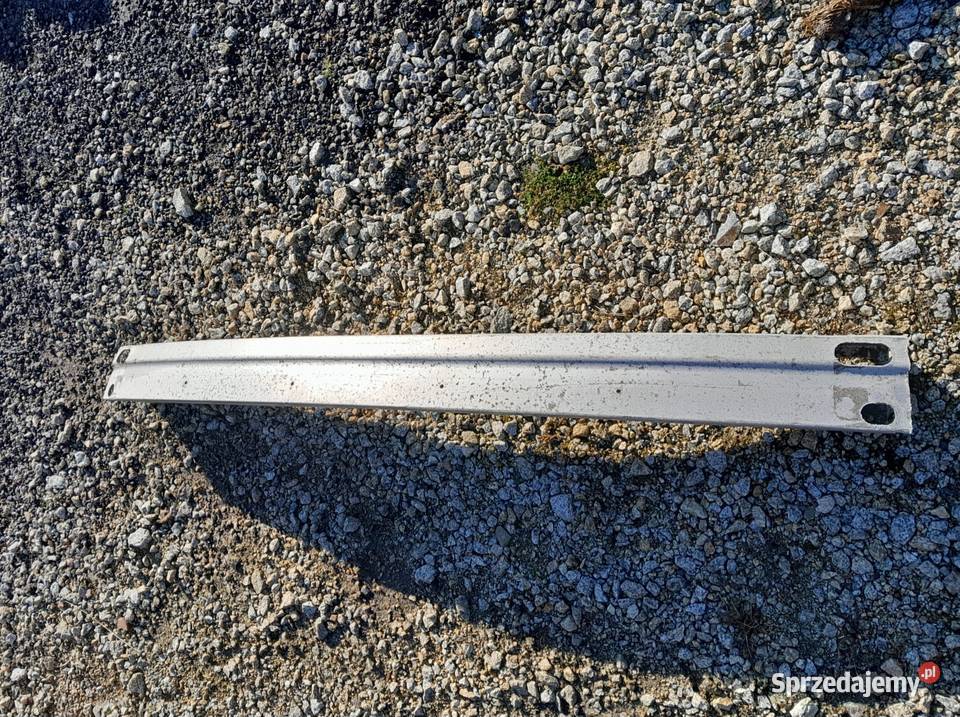 TOYOTA SIENNA BELKA W ZDERZAK TYŁ aluminiowa osobowe Byków