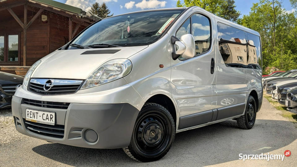 Opel Vivaro BUS 9Osób 20D115OPŁACONYBezwypadkowy klimatyzacja Częstochowa