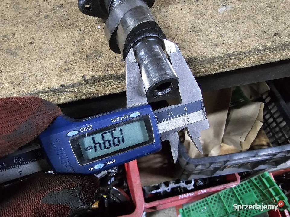 Suzuki DR 600 650 wałek rozrządu krzywkowy Cylindry, głowice, pierścienie Jelenia Góra