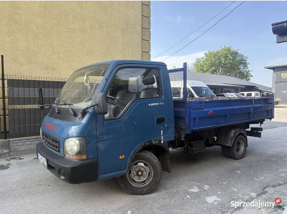 Kia K2500 94 wywrot 3 stronny 2003 2500cm3 Kia Pińczów