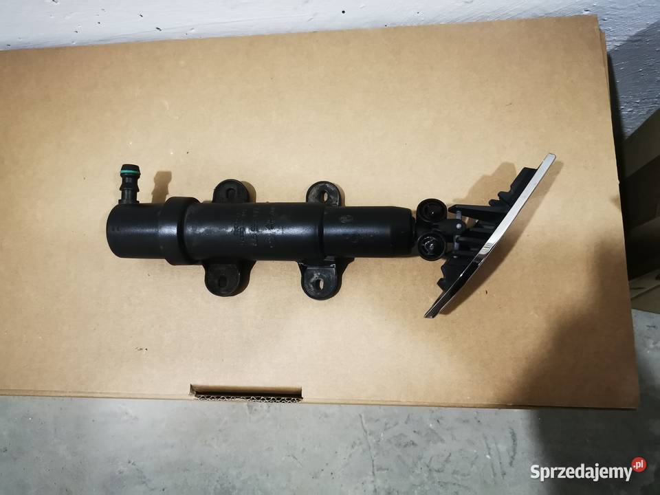 Spryskiwacz reflektora prawy lewy Skoda Super 1 Warszawa