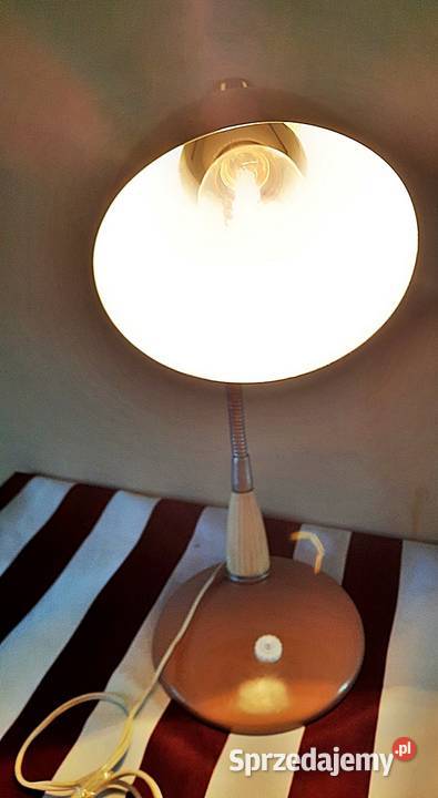 Lampa na biurko z lat PRL Ostrów Wielkopolski