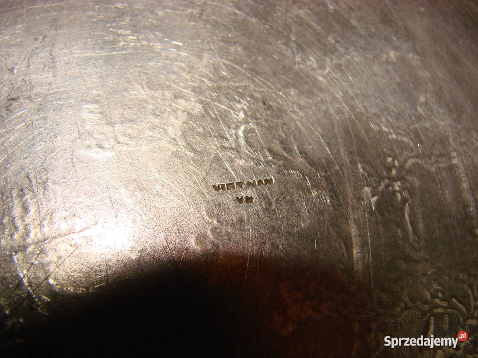 taca z kieliszkami plater