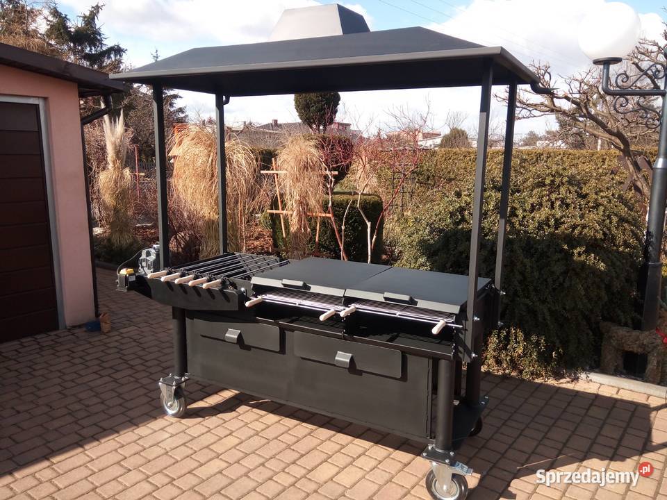 Grill gastronomiczny cateringowy na szaszłyki Damasławek