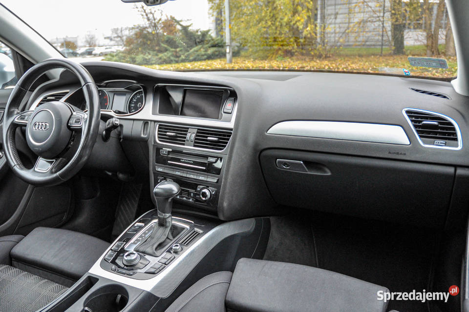 Audi A4 Avant 20TDI Automat Lift 2013 r Panorama Rok produkcji 2013 Wrocław