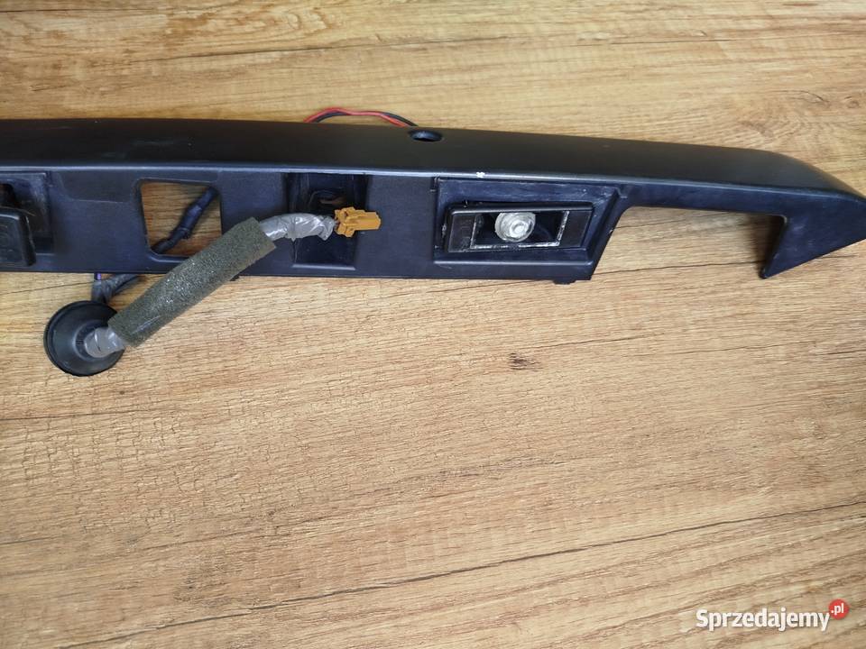 NISSAN NV200 osłona klapy z oświetleniem Oświęcim