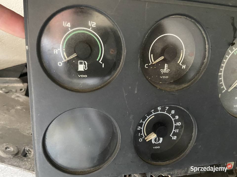 Zegary Paliwo Woda Powietrza Daf CF 1301873 Maszewo sprzedam