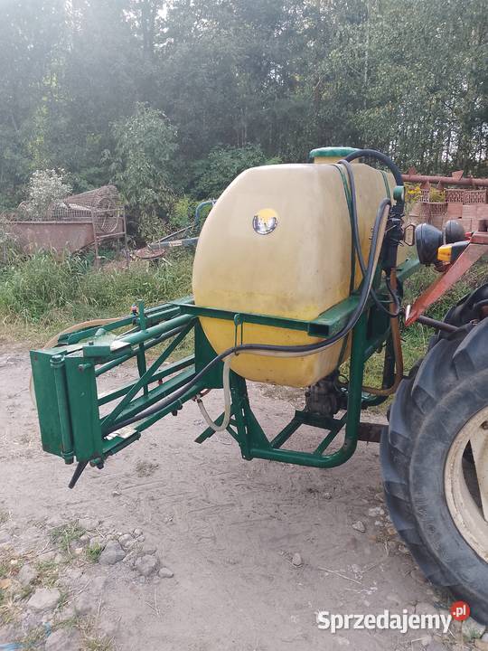 Opryskiwacz 600 l Zawieszane