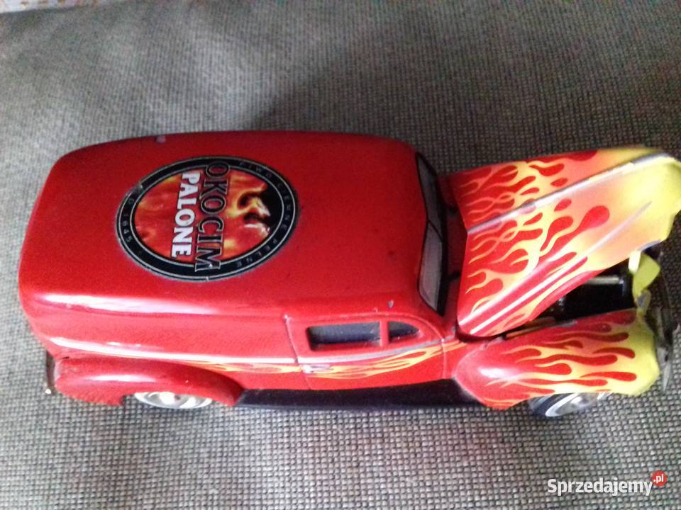 Sprzedam autko metalowe Ford Sedan 4 lata+ Grajewo sprzedam