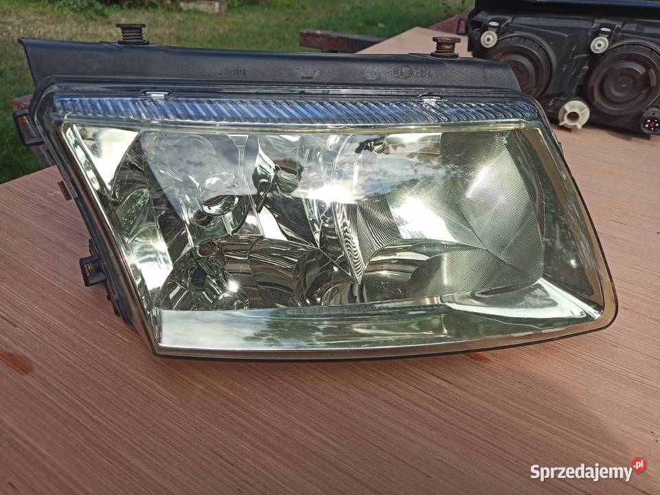 Lampy reflektory passat b5 wielkopolskie Osiek nad Notecią
