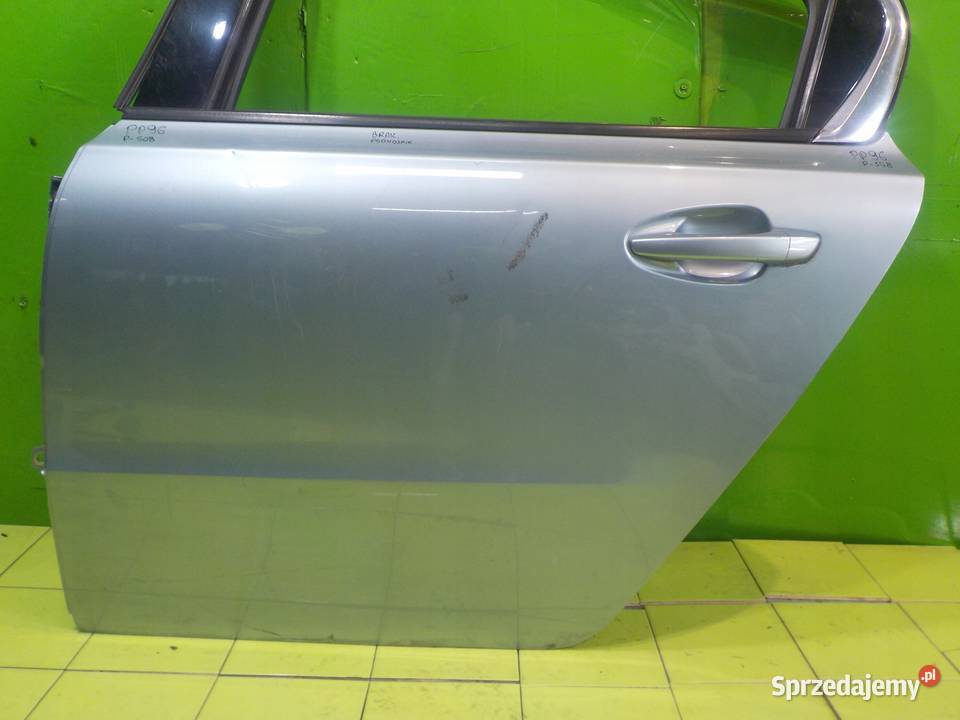 PEUGEOT 508 I 16 HDI 12r SEDAN 4D drzwi lewe tyl Drzwi
