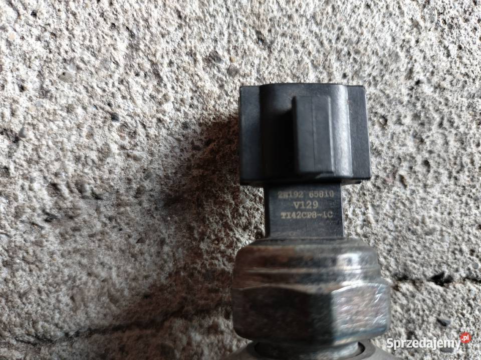 Czujnik ciśnienia klimatyzacji 18 Primera P12 Jaworzno sprzedam