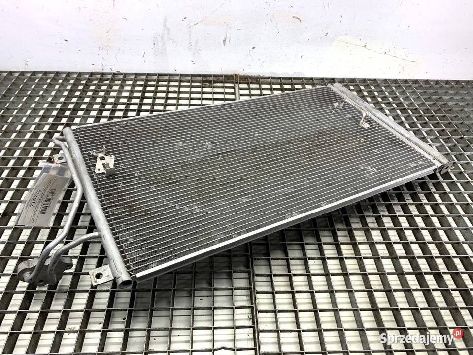 CHŁODNICA KLIMATYZACJI AUDI Q7 4L 42 326 0616 osobowe Wentylatory chłodnic klimatyzacji