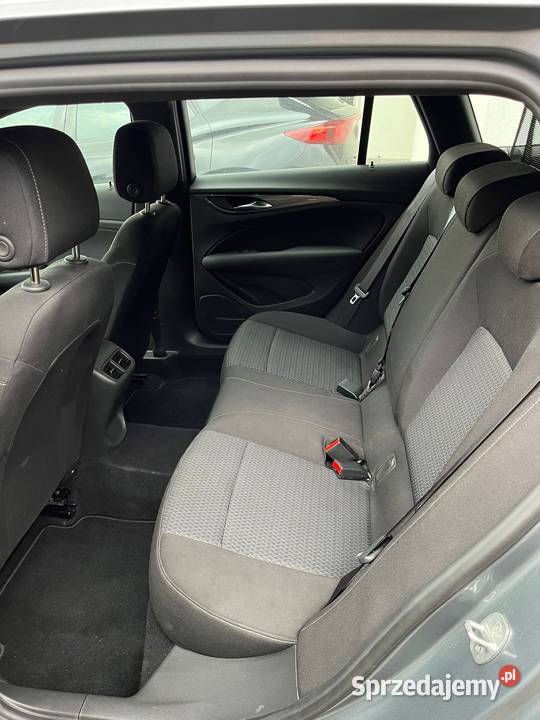 Opel Insignia II FL 15 Diesel 122 kombi diesel Insignia Bielawa