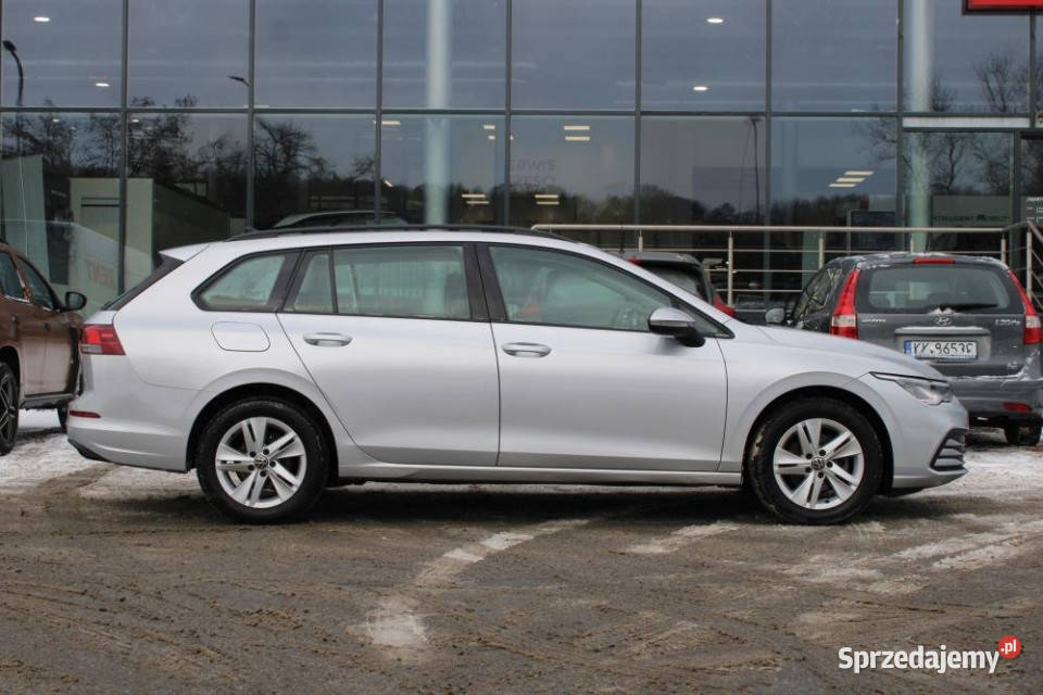 Volkswagen Golf 2022r ACC asystenci Carplay małopolskie Kraków