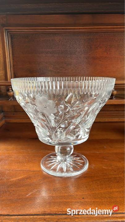 Misa na nodze Kryształ Przezroczysta Piękność Porcelana i szkło Gdańsk
