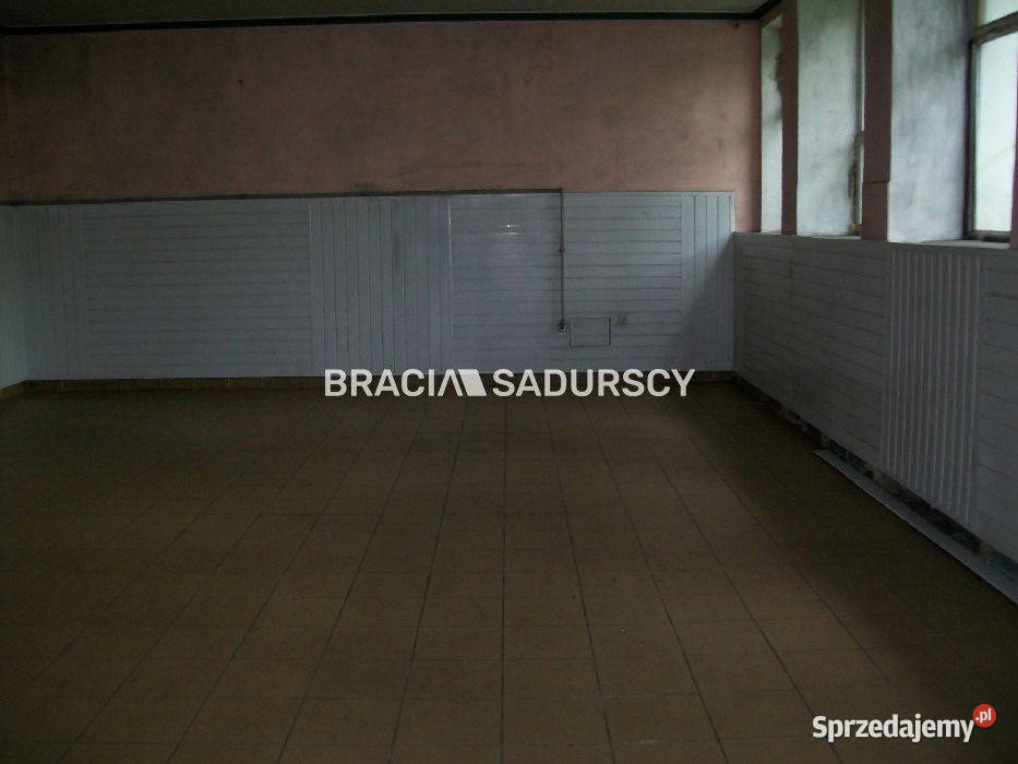 Lokal na wynajem Nowy Targ 2300m2 biurowy
