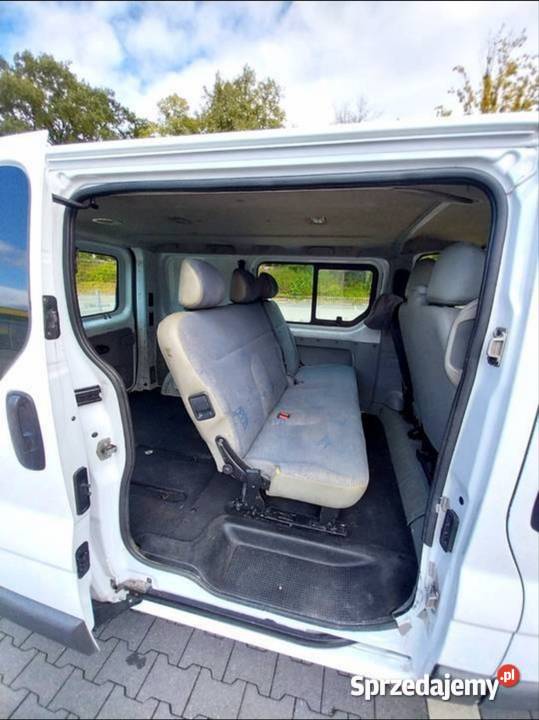 Renault Trafic 2004 19 dCi 172 Książka Serwisowa Rok produkcji 2004 Biłgoraj