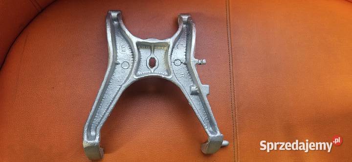 STOPKA CENTRALNA MZ STOJAK MZ ETZ 150 MZ ETZ 251 Części i akcesoria motocyklowe Jabłonna