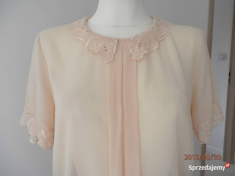 Bluzka Wizytowa Beżowa Nude Zdobiona Ażurem Łomża