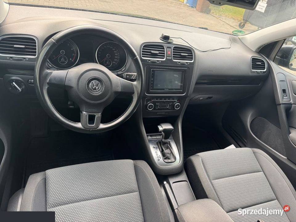 VW Golf VI 16 Comfortline DSG 102 2009r Zadbany Jawor sprzedam