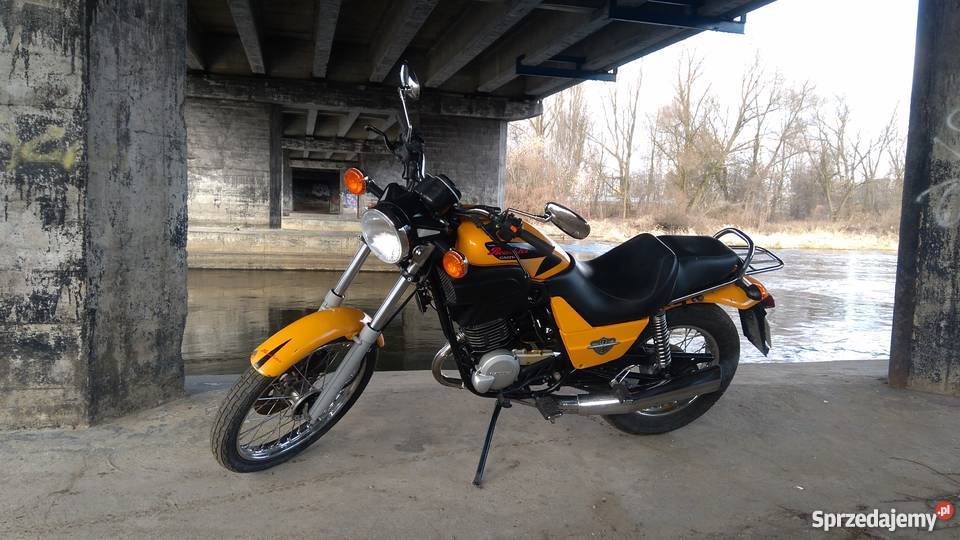 Cagiva Roadster 125 benzyna łódzkie Tomaszów Mazowiecki