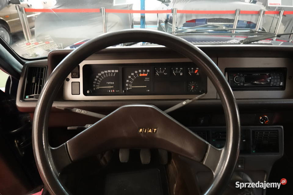 Fiat 132 A Stan rewelacyjny Przyciągnięty z 70696km Zgierz